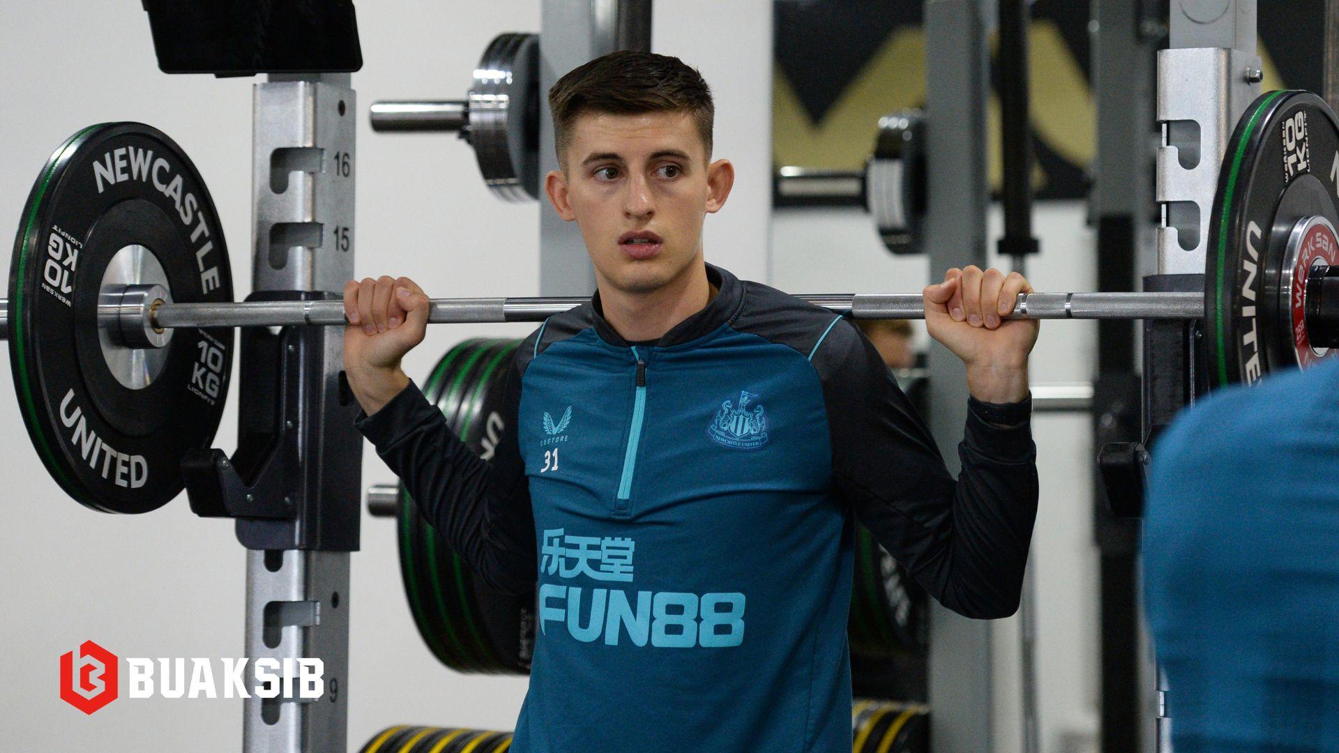 เคลล์ วัตต์ส