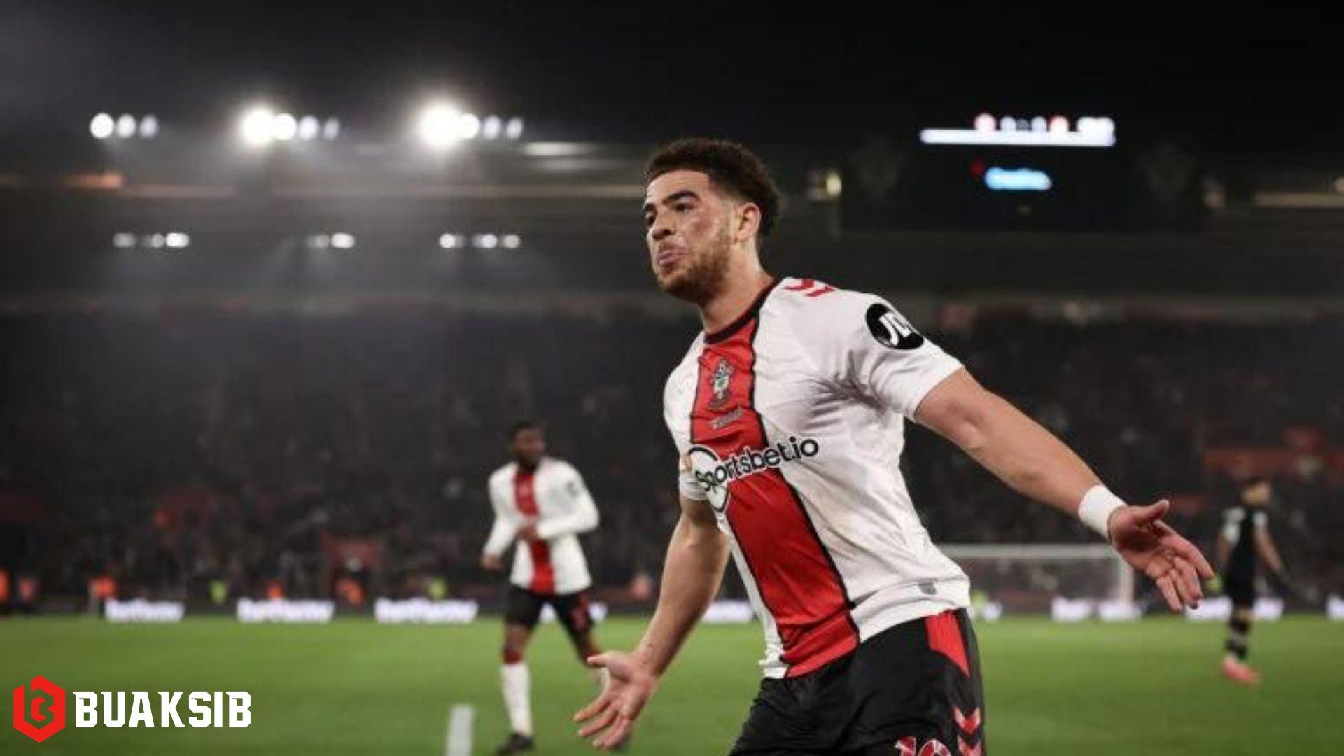 เช อดัมส์