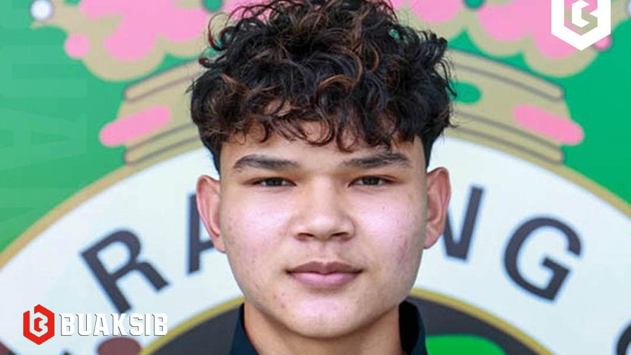 ปวริศ บุญมาเลิศ