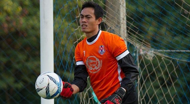 ติดต่อทีมได้เลย!