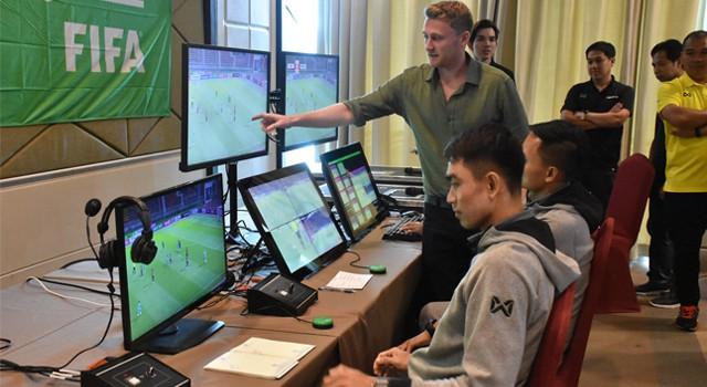 VAR
