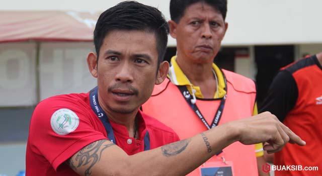 วสันต์ นาทะสัน