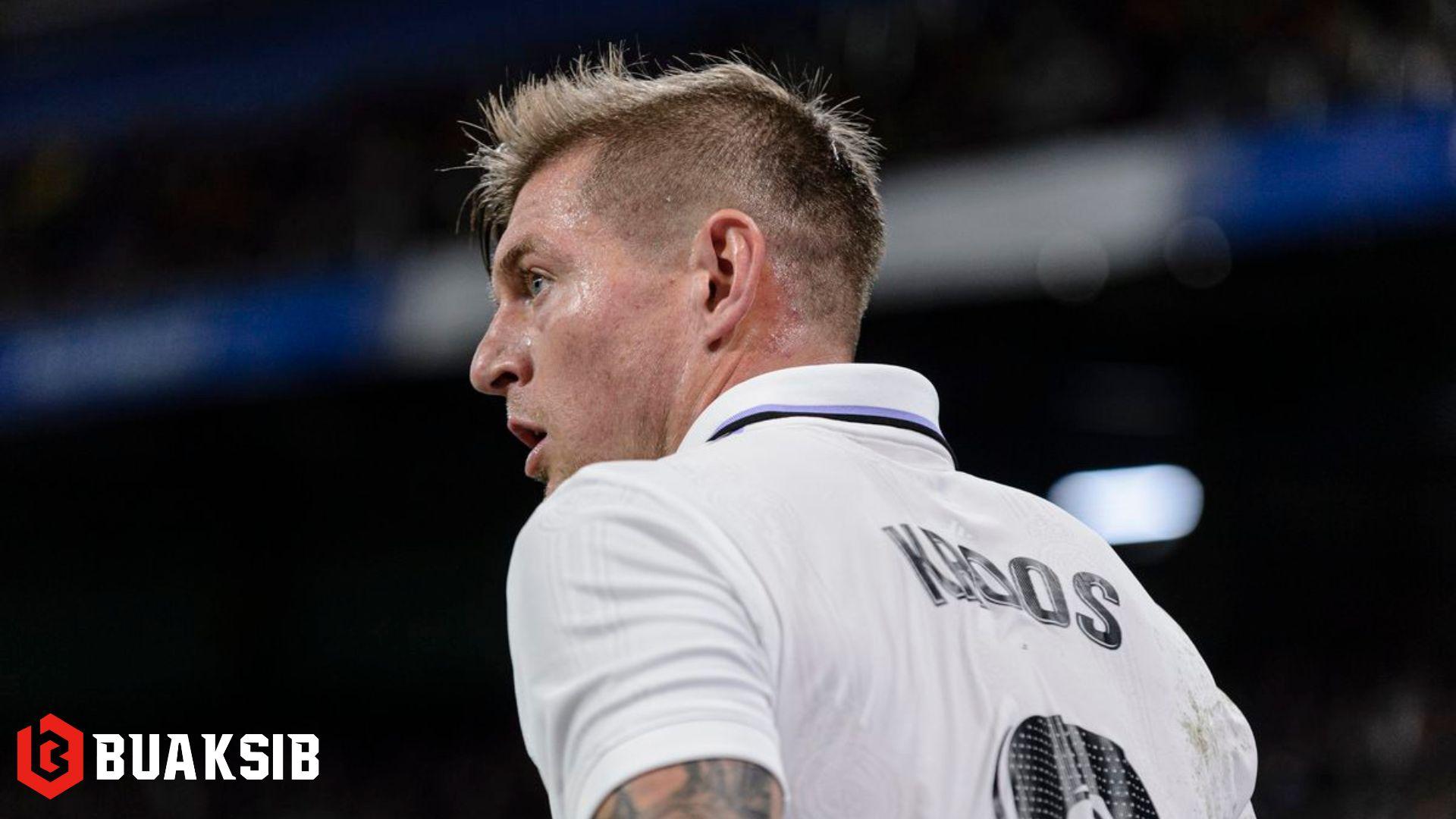 โทนี โครส