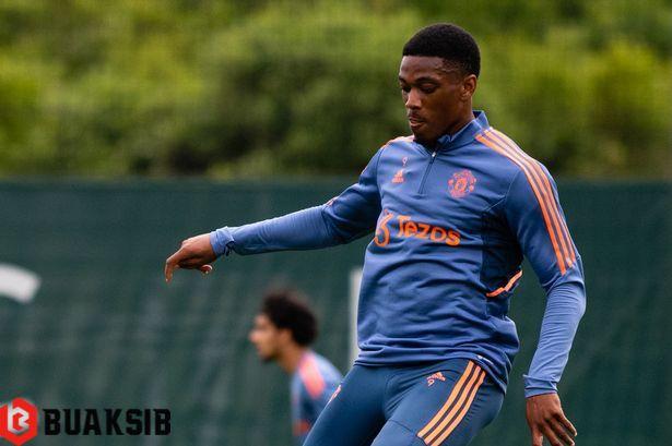 อองโตนี่ มาร์กซิยัล