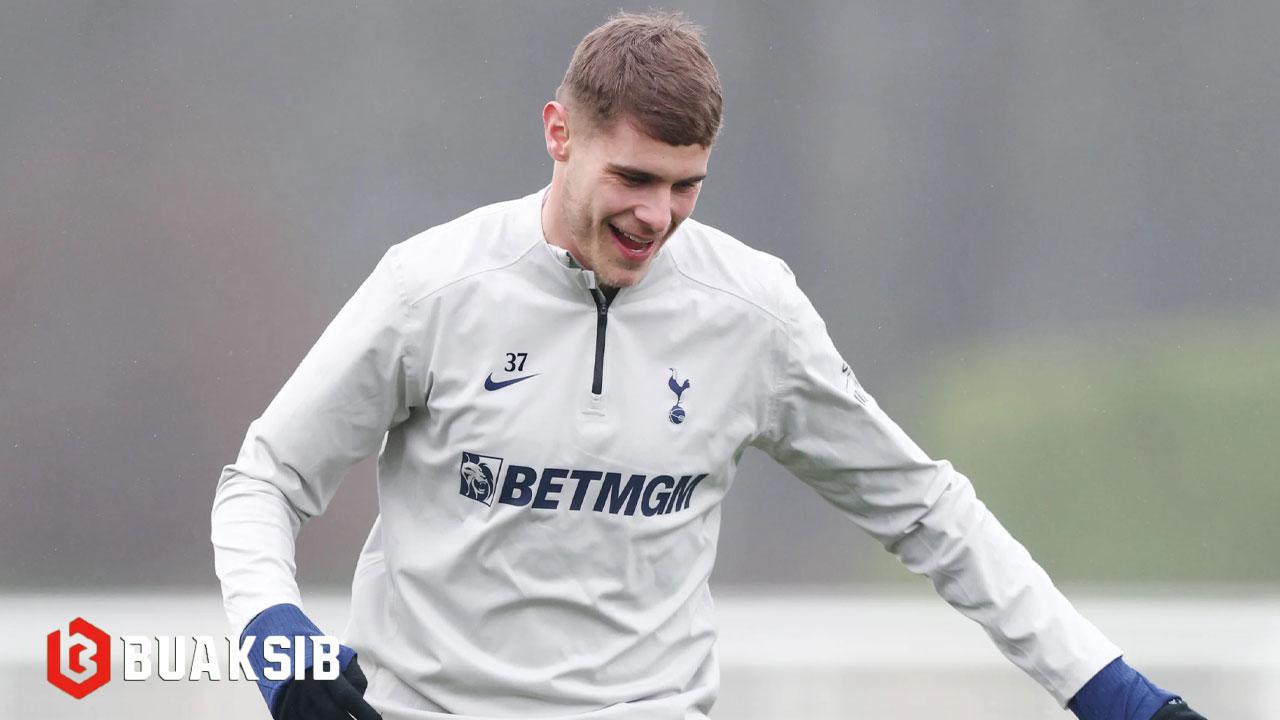 มิคกี้ ฟาน เดอ เฟน