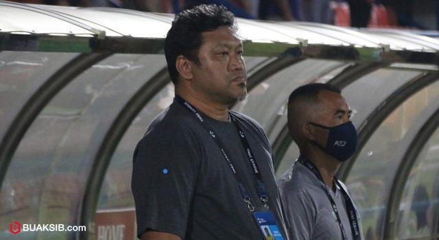 วรวุธ ศรีมะฆะ